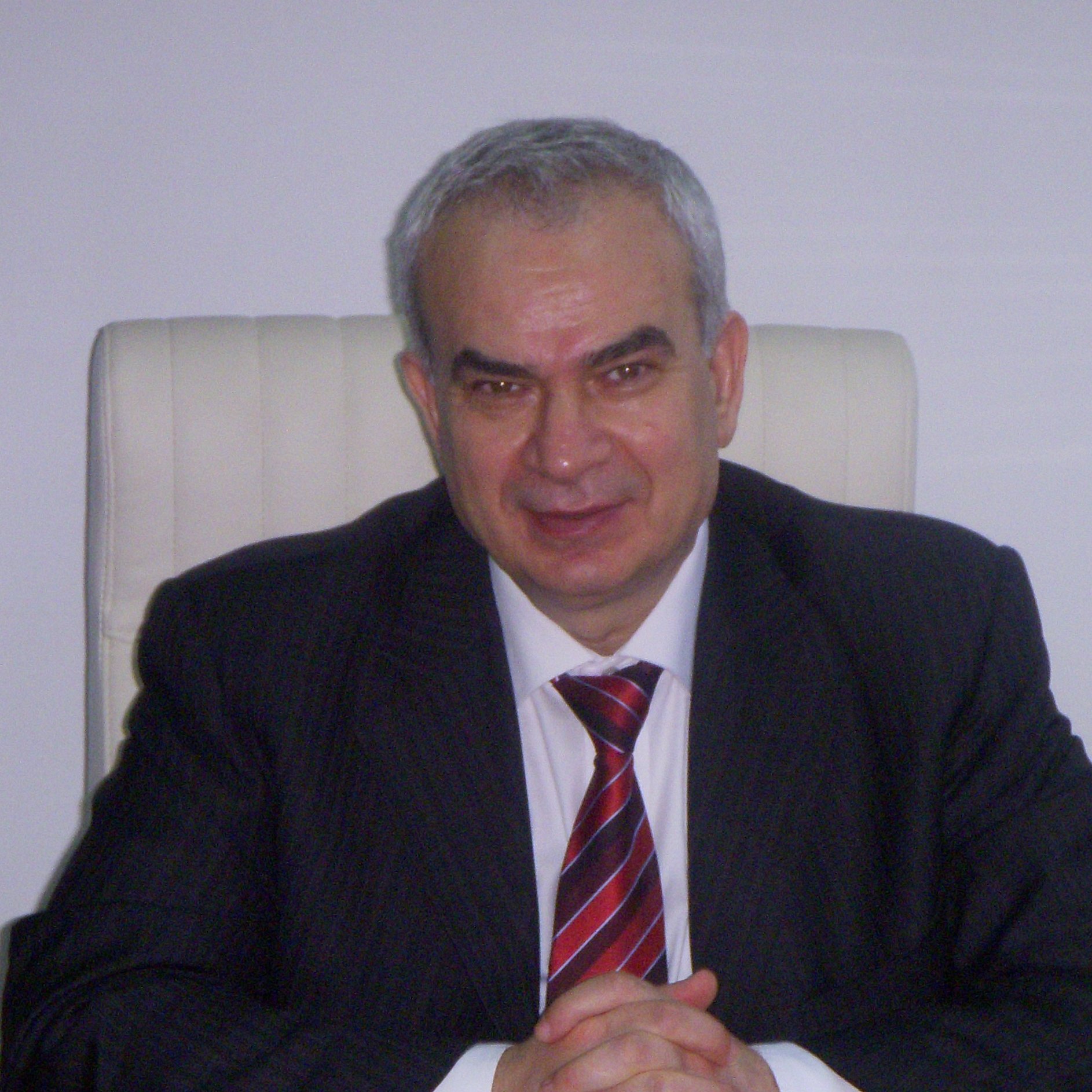 Prof. Dr. M. Yaşar Özden